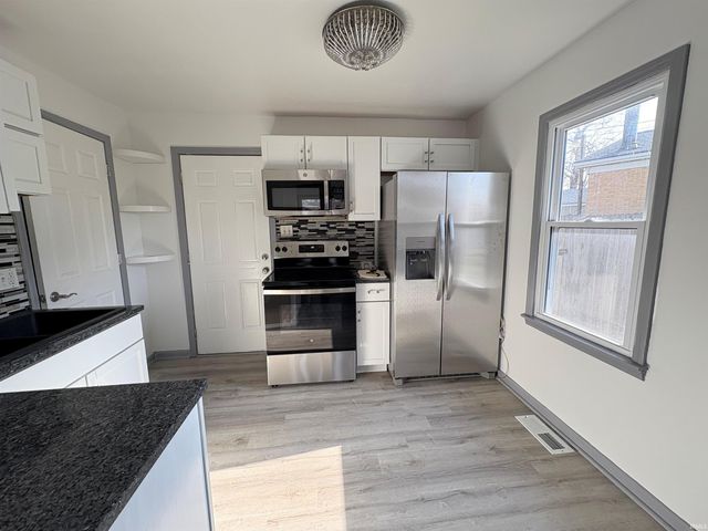 2172 Enlow Avenue, Evansville, IN 47711