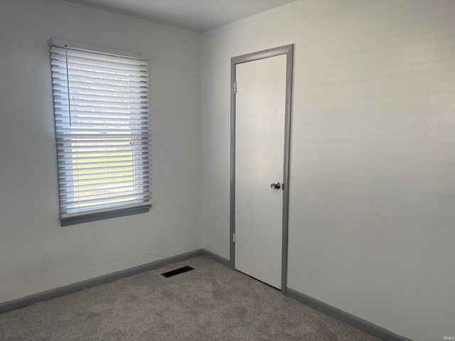 2172 Enlow Avenue, Evansville, IN 47711