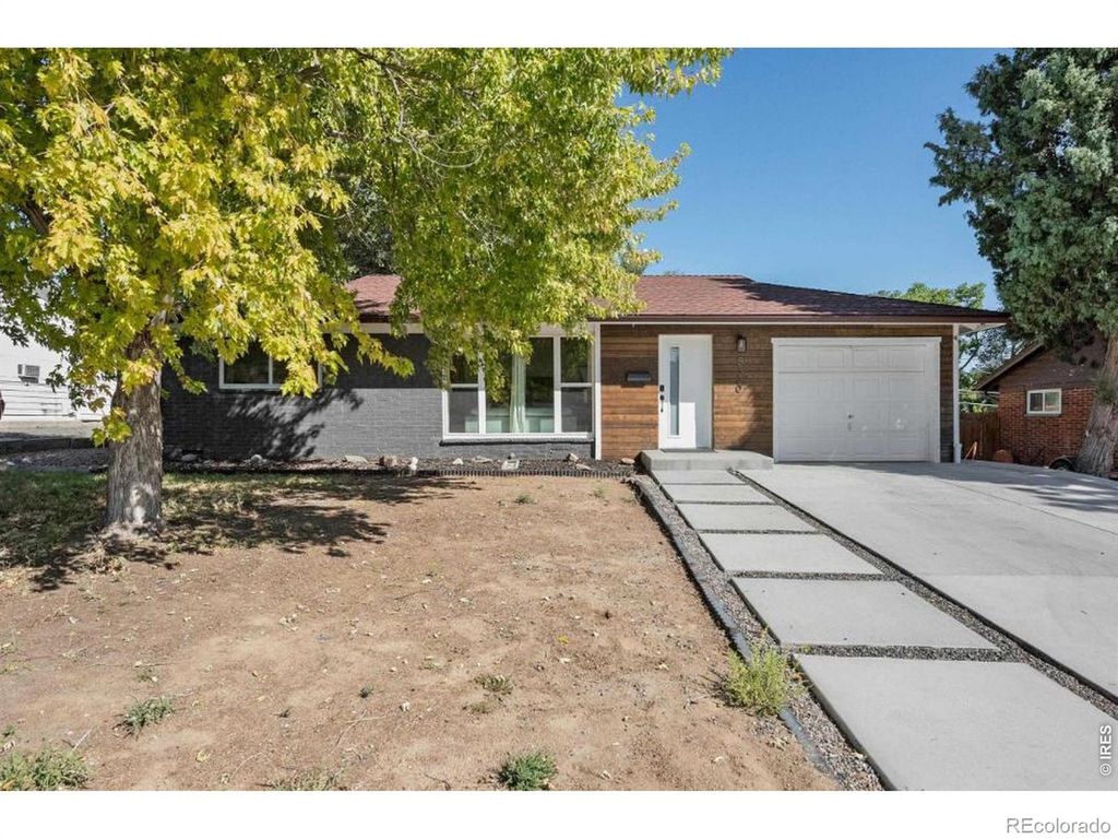 5330 Johnson Street, Arvada, CO 80002