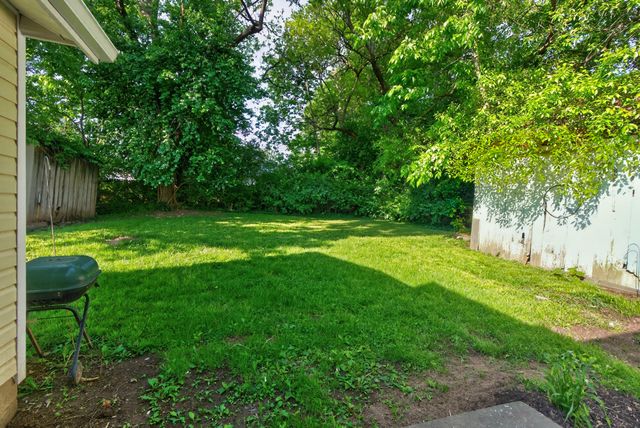 130 St. Clair Street, Versailles, KY 40383