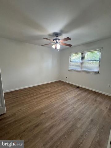 1062 BRIGHTLEAF DR, Arnold, MD 21012