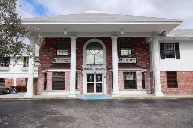 413 Greenbrier C 413, West Palm Beach, FL 33417