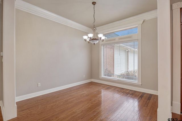 580 Bunker Dr, Tyler, TX 75703