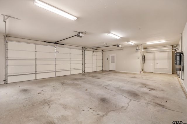 580 Bunker Dr, Tyler, TX 75703