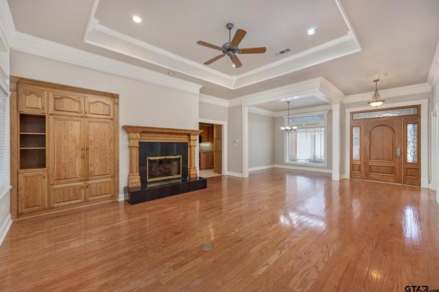 580 Bunker Dr, Tyler, TX 75703