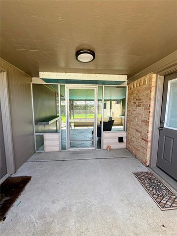 10503 Raydell Drive, Houston, TX 77031