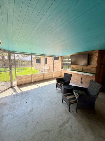 10503 Raydell Drive, Houston, TX 77031