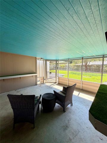 10503 Raydell Drive, Houston, TX 77031