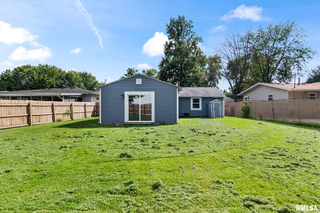 2617 KENT Drive, Springfield, IL 62703