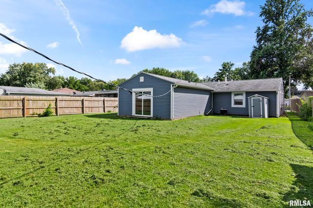 2617 KENT Drive, Springfield, IL 62703