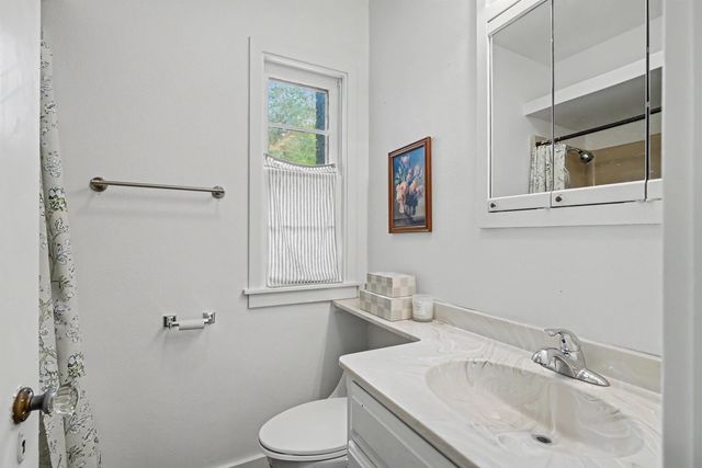603 W 18th Street, Cedar Falls, IA 50613