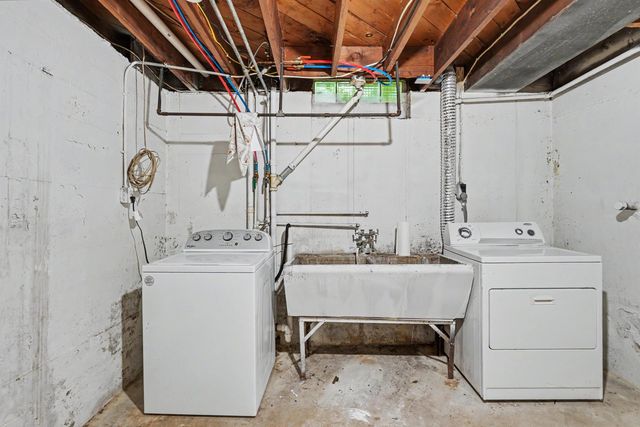 603 W 18th Street, Cedar Falls, IA 50613