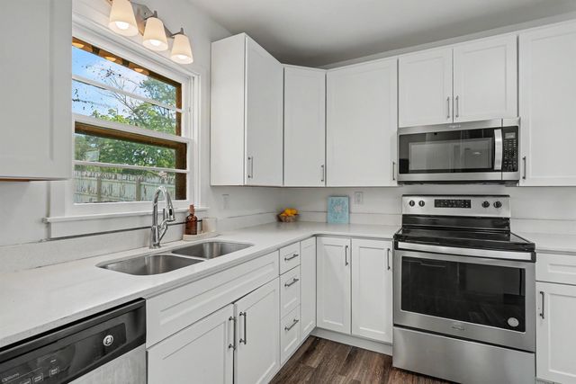 603 W 18th Street, Cedar Falls, IA 50613