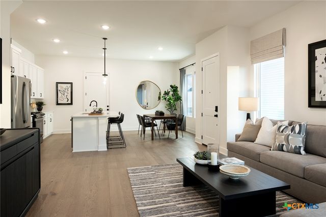 8012 Bird Song Circle, Austin, TX 78745