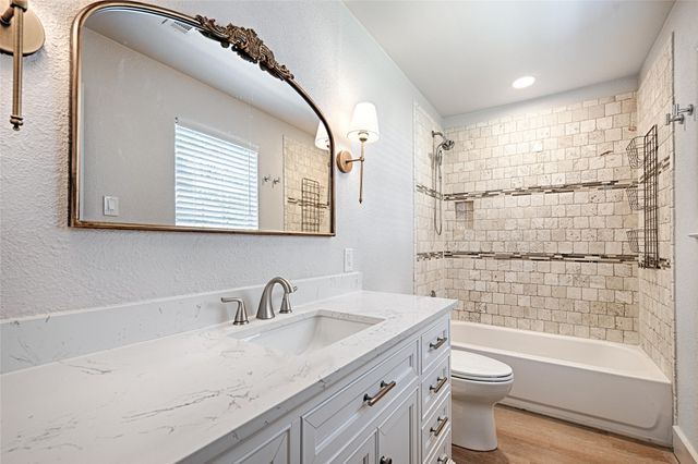 120 Janice Lane, Mabank, TX 75156