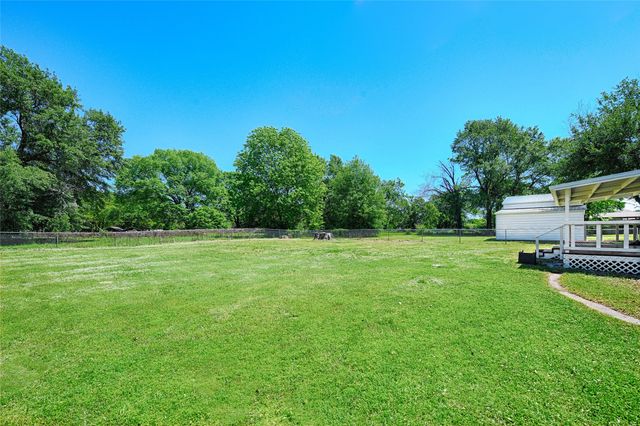 120 Janice Lane, Mabank, TX 75156
