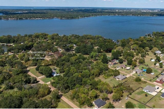 120 Janice Lane, Mabank, TX 75156