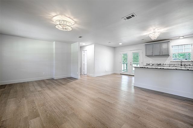 120 Janice Lane, Mabank, TX 75156