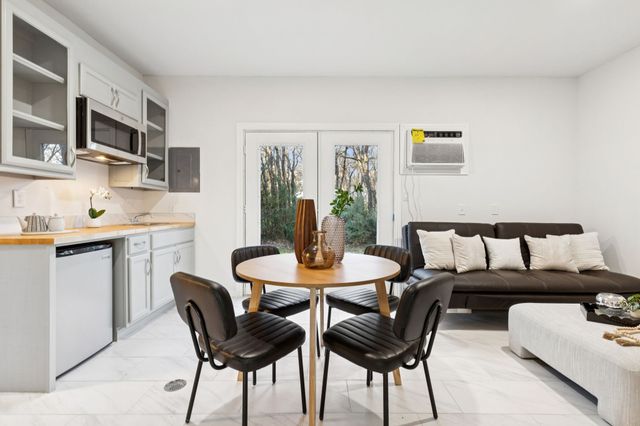 540 Diamond Point Drive, Oak Point, TX 75068