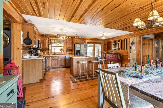 103 Starlight Drive, Sautee Nacoochee, GA 30571