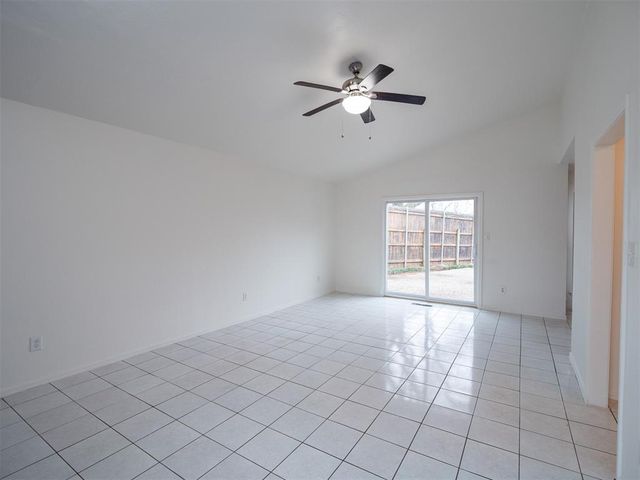 828 Golden Eagle Drive, Norman, OK 73072