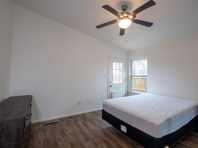 828 Golden Eagle Drive, Norman, OK 73072