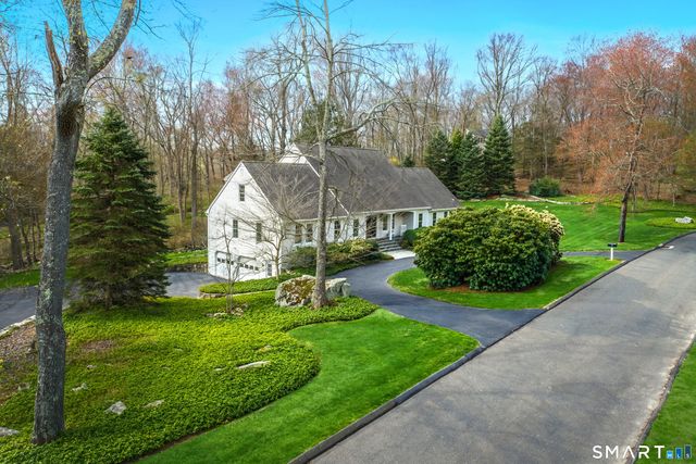 19 Hull Place, Ridgefield, CT 06877