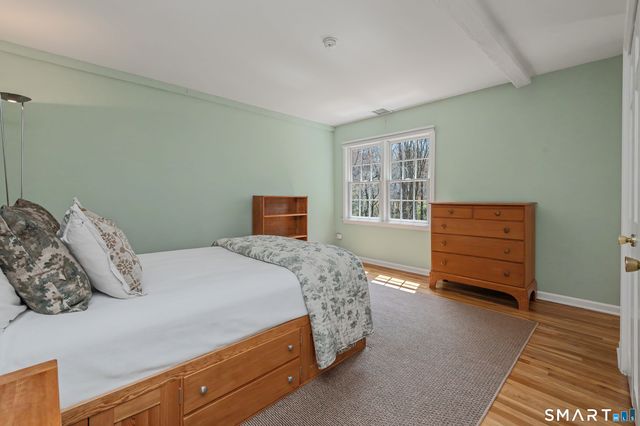 19 Hull Place, Ridgefield, CT 06877