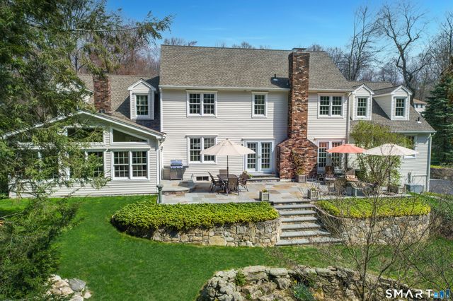 19 Hull Place, Ridgefield, CT 06877