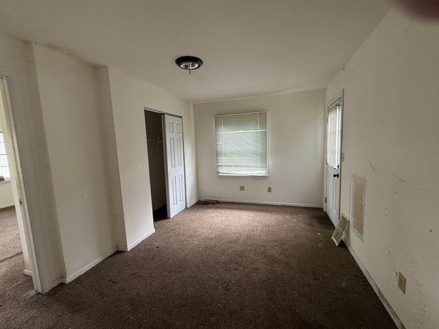 37 Goodridge Drive, Florence, KY 41042