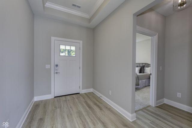 7020 Yosemite Drive, Zionsville, IN 46077