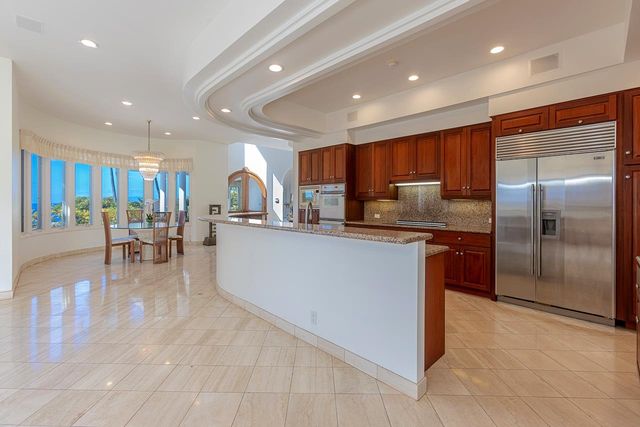 3943 Wailea Ekolu Pl, Kihei, HI 96753