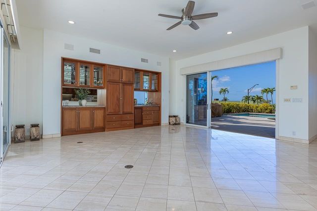 3943 Wailea Ekolu Pl, Kihei, HI 96753