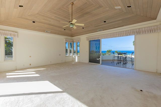 3943 Wailea Ekolu Pl, Kihei, HI 96753