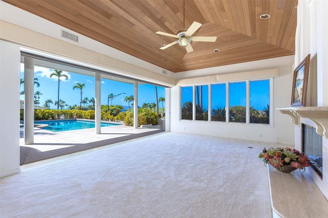 3943 Wailea Ekolu Pl, Kihei, HI 96753