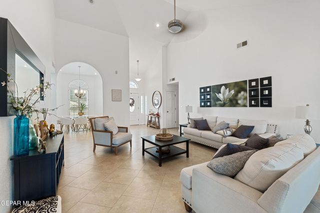 721 WILLOW GLEN Drive, El Paso, TX 79922