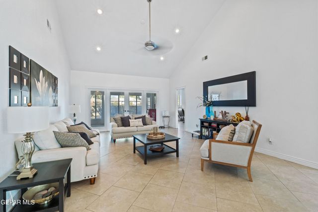 721 WILLOW GLEN Drive, El Paso, TX 79922