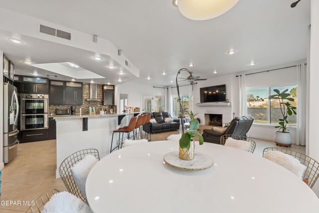 721 WILLOW GLEN Drive, El Paso, TX 79922