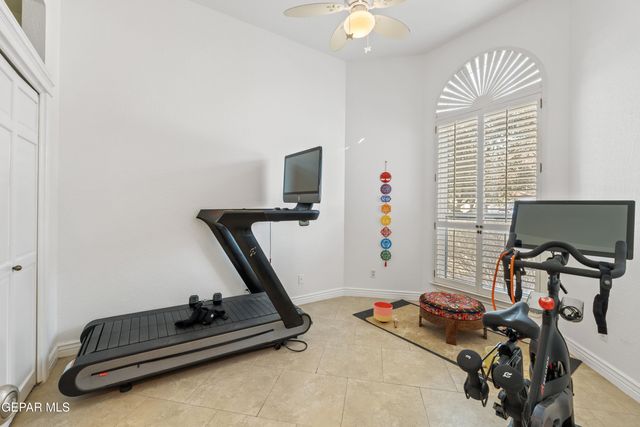 721 WILLOW GLEN Drive, El Paso, TX 79922