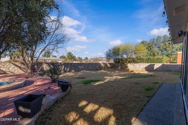721 WILLOW GLEN Drive, El Paso, TX 79922