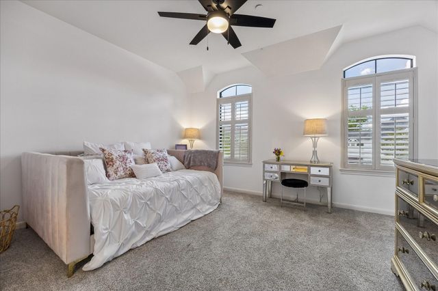 5413 Evergreen Street, Bellaire, TX 77401