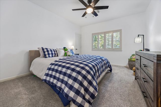 5413 Evergreen Street, Bellaire, TX 77401