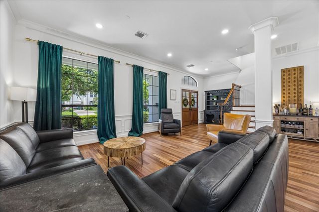 5413 Evergreen Street, Bellaire, TX 77401