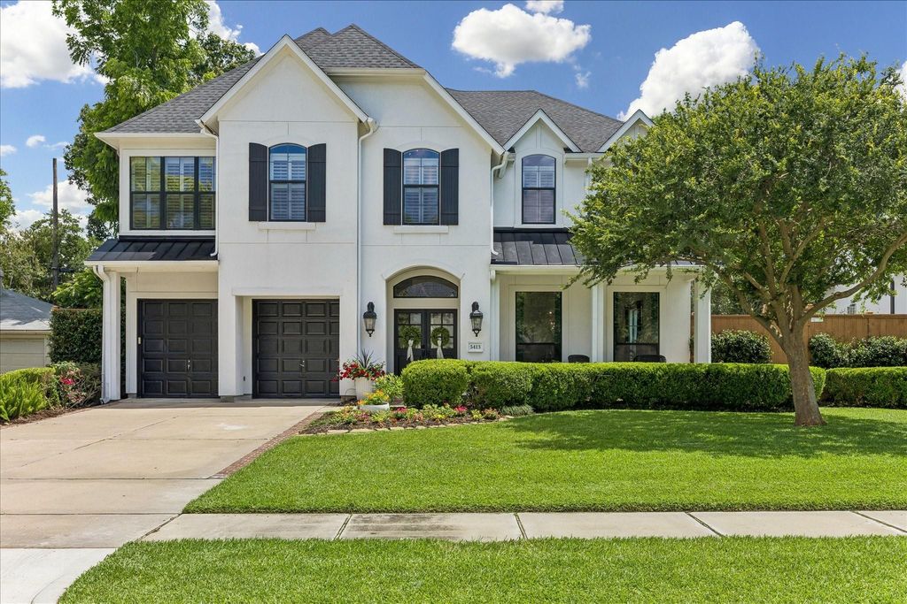 Image 1 of property listing at 5413 Evergreen Street, Bellaire, TX 77401