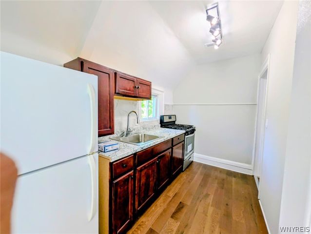 284 Hazelwood Avenue, Buffalo, NY 14215