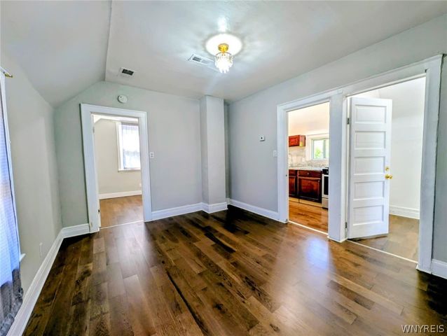 284 Hazelwood Avenue, Buffalo, NY 14215