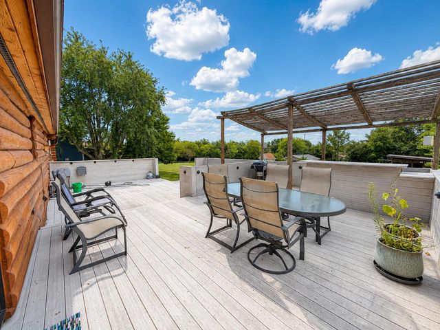 6719 E 84th Drive, Merrillville, IN 46410
