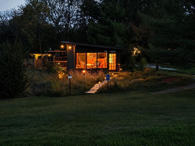 6719 E 84th Drive, Merrillville, IN 46410