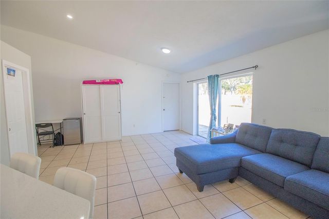 10606 WALKER VISTA DRIVE, Riverview, FL 33578