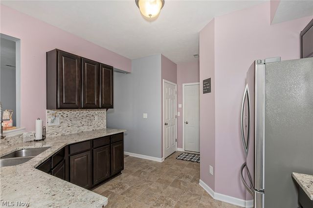 10412 Redbud Drive, Aurora, OH 44202